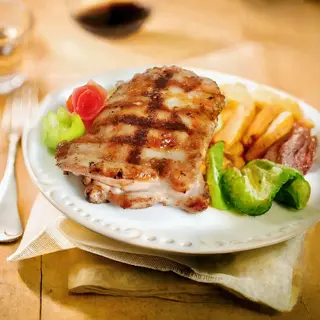 Пилешка пържола от бут (250г)