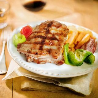 Пилешка пържола от бут (250г)