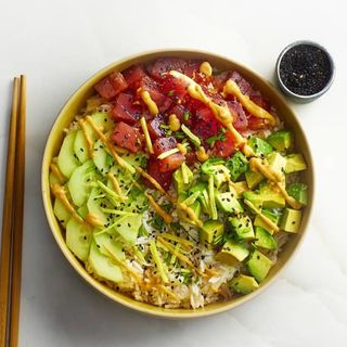 9 Tonno pistacchio poke