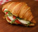 Կրուասան կապրեզե