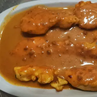 6-Saté De Pollo Con Salsa De Cacahuete (4 Uds.)