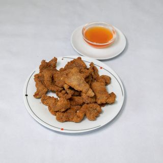 Ternera Crujiente con Salsa Pekín