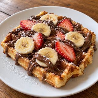 Gofre de Nutella, Banana y Fresas