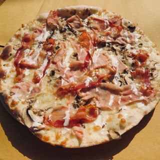 Pizza Oso (33 Cm.)