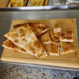 Empanada de pizza (MEDIA LUNA)