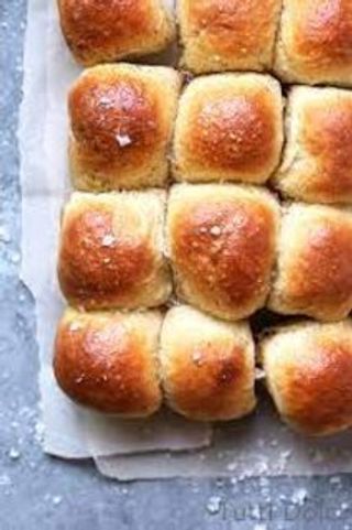 Fresh  Brown Flats Buns