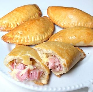 Pastels Jambon Crème Fromage