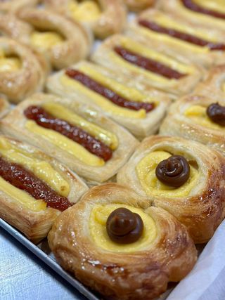 Media Docena De Facturas