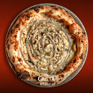 Pizza Tartufo 30 cm.