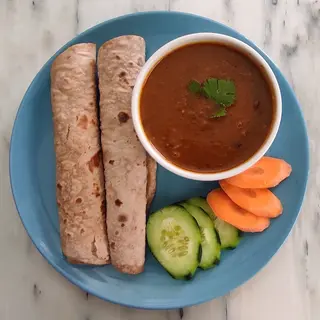 Mutter Paneer Curry with Rice  Chapati