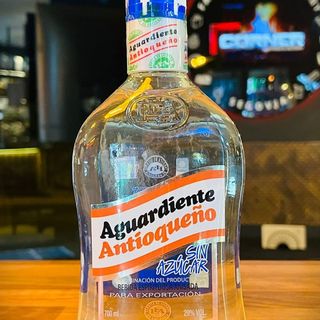 * AGUARDIENTE ANTIOQUEÑO TAPA AZUL 29%
