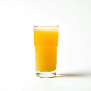 Prirodni sok od bazge i đumbira