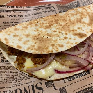 Quesadilla Barbacoa (XL)