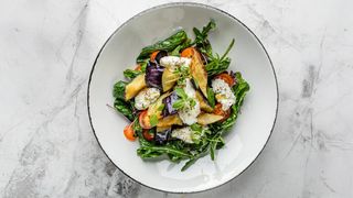 Салат со страчателлой 