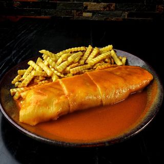 Cachorro à Misa no Prato