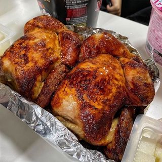 Menú De 2 Pollos A La Brasa