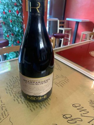 Vino frizzante rosso 