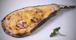 Albergínia farcida de carn (1 meitat)