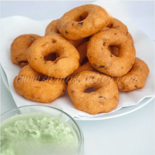 ULUNDU VADAI [MEDU VADAI] (2 PEZZI)