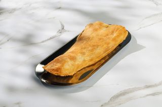 შოთი პურის ერთი ნაჭერი