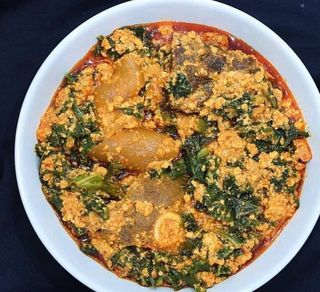 Sauce Feuille Au Pistache + Accompagnement