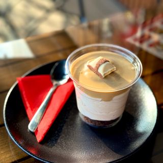 Cup Cake White Kinder