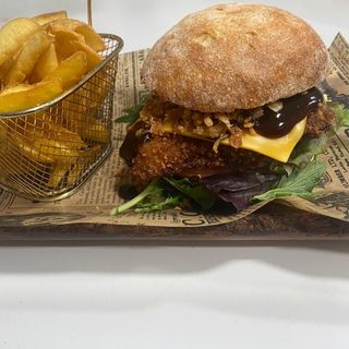 Burger Crunchy Chicken BBQ