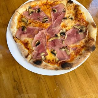 Pizza Prosciutto & Funghi