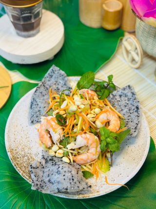 GỏI Xoài Bánh Tráng