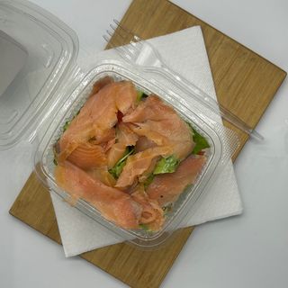 Losos zdrava salata
