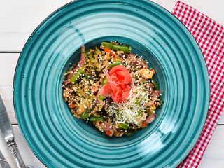 Рис по-китайськи з яловичиною (300g)