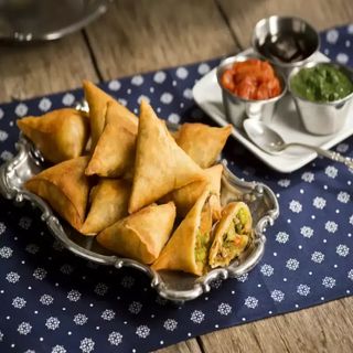 Samosa (veg)