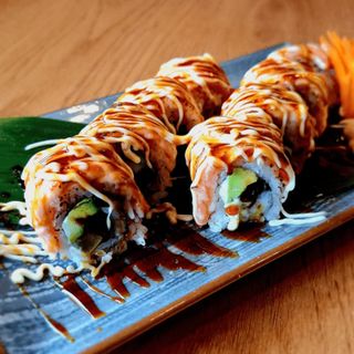 Uramaki 8 szt Burned california