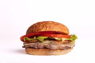 Hamburguesa De Ternera  Con Queso Y Bacon