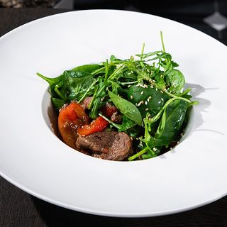 Салат з телятиною, 300г