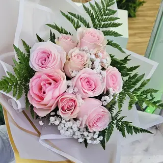BUQUÊ DE ROSA
