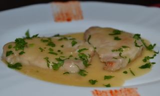 Escalop cu sos de vin