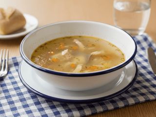 Легкий курячий суп (300g)