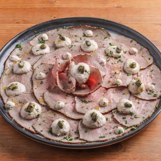 VITELLO TONNATO