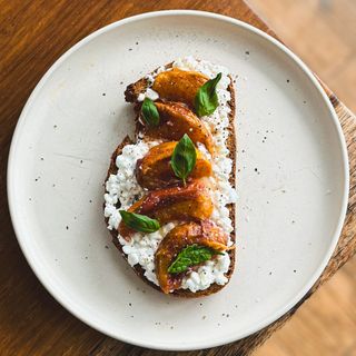 Tosta de Manzana Asada