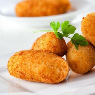 croquetas de papas y mozzarella