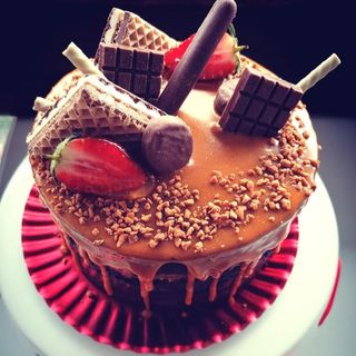 Tort cu ciocolata si caramel