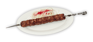 Шашлык "Наполеон" / Қойдың құйрық майы қосылған сиыр етінен