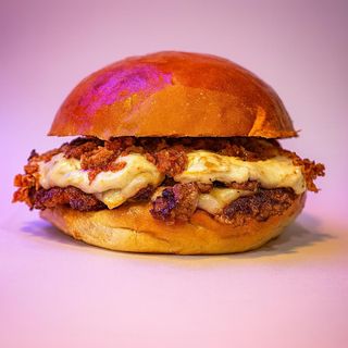 ***BURGER DEL MES***  Creamy