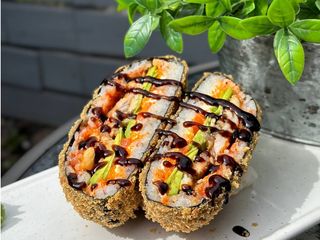 Суші бургер тріпл фіш (410g)