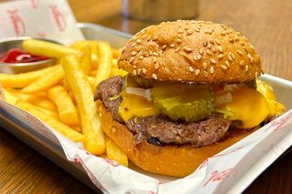 Cheeseburger MENU [Чізбургер меню] 275 г
