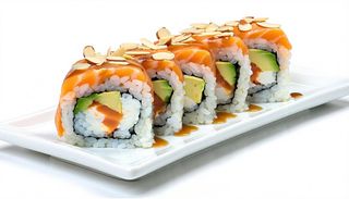 Uramaki mando roll