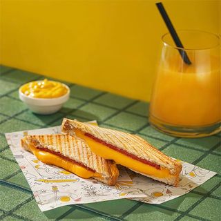 ტოსტი სალიამით