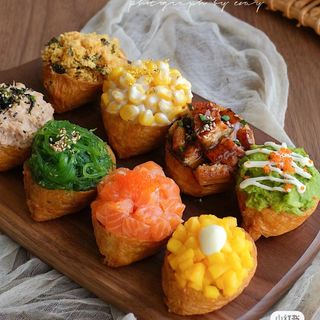 Gunkan tofu frito (1uds.)