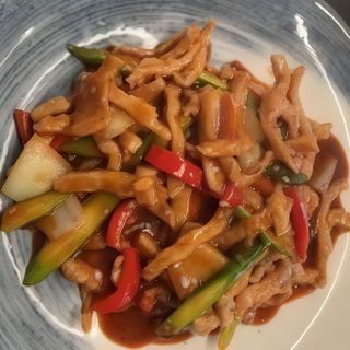 56. Cerdo Con Salsa Coreana